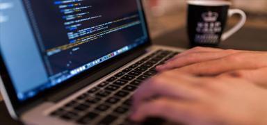 30 y�ksek takip�ili sosyal medya hesab�na eri�im engellendi