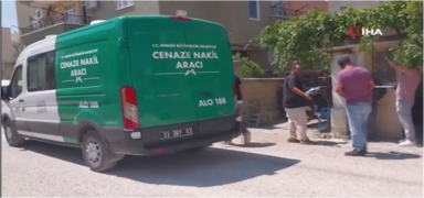 Anne katili zanl� cezaevinde �ld�