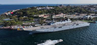 anakkale'den stanbul'a gurur seferi: TCG Anadolu, Zafer Yolculuunu tamamlad