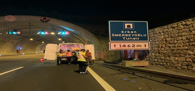 Kocaeli'de Kuzey Marmara Otoyolu'nda otomobilin �arpt��� yaya �ld�