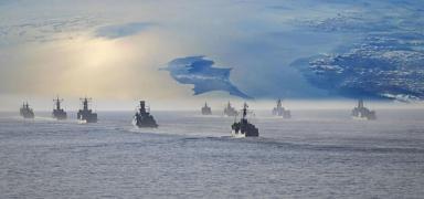 'Do�unun kap�lar� T�rk gemilerine a��l�yor' tela��: T�rkiye bizi �evreliyor