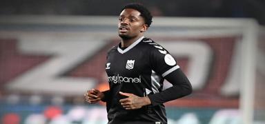 Sivasspor'da Queensy Menig ile yollar ayr�ld�