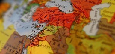 Trkiye'nin gneyinde kritik anlama! Petrol ve doal gaz alanlarnda imzalar atld