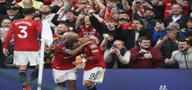 Manchester United uzatmalarda kazand