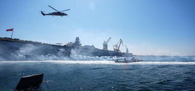 SAT ve SAS komandolar�ndan nefes kesen g�steri