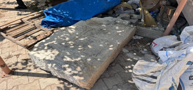 Arka bah�eden tarih ��kt�! 1 tonu a�an ha�l� mermer incelemeye al�nd�