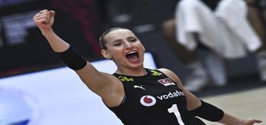 Gizem �rge: Finalde T�rk bayra��n� dalgaland�raca��z