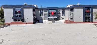 Kahramanmara'ta depremin yaralar sarlyor: na edilen okul says 60' geti