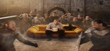 Kerem B�rsin'le TV+ d�nyas�nda renkli bir yolculuk