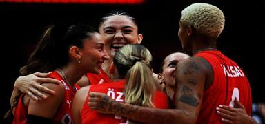 Filenin Sultanlar� sahneye ��k�yor