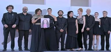 Venedik'te Filistin'in sesi yank�land�: Hind Receb'in hikayesi �G�m�� Aslan� getirdi