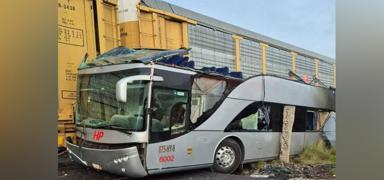 Meksika'da tren facias�... �ok say�da �l� ve yaral� var