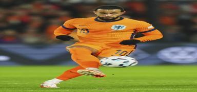 Memphis Depay Hollanda tarihine ge�ti