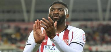 Aaron Appindangoye yeniden Sivasspor'da