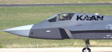 KAAN g�ndemlerinden d��m�yor: Bir sava� u�a��ndan �ok daha fazlas�