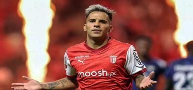 Fenerbah�e Zalazar'�n pe�inde