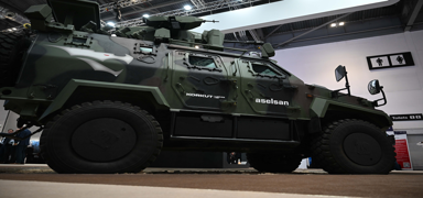 �elik Kubbe'ye yeni g��!