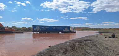 K�z�l�rmak'a sapland� kald�! Mahsur kalan t�r i�in seferberlik