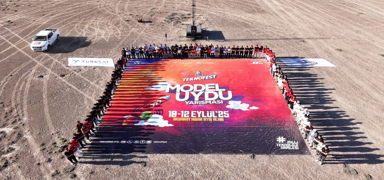 ��te T�RKSAT Model Uydu Yar��mas�'n�n �ampiyonlar�