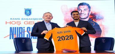 Ba�ak�ehir'de Nuri �ahin ile imzalar at�ld�