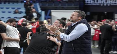 Hidayet T�rko�lu: Gurur duyuyoruz