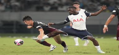 S�per Lig devleriyle an�lm��t�! Yves Bissouma'ya talipler var