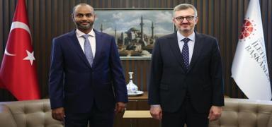 Somali Limanlar Bakan Nur'dan letiim Bakan Duran'a ziyaret