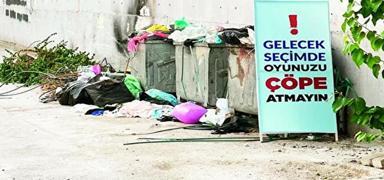 Vatanda�tan CHP'ye afi�li protesto