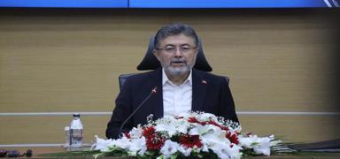 Bakan Yumakl�'dan yang�n a��klamas�: Alanya kontrol alt�nda, K�yce�iz'de durum iyi