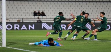 Esenler Erokspor geriden gelip kazand�