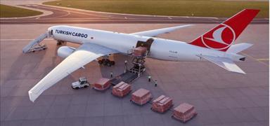 Ka��t belgeler tarihe kar��t�: Hava yolu g�mr�k beyanlar�nda dijital d�nemin kap�s� aralan�yor