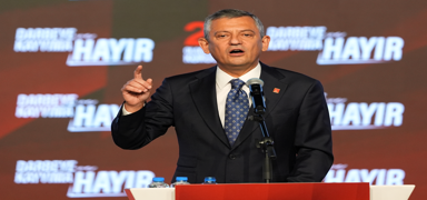 '�zg�r �zel sen sadece bir siyasi rehinesin'