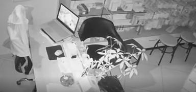 5 b�y�kl���ndeki Bal�kesir depremi kamerada