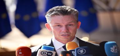 �sve�'ten 'sava�a haz�rl�k' vurgusu