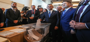 Kurultay sonras� CHP'de yeni kaos