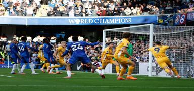 Ferdi Kad�o�lu 90 dakika oynad�! Brighton, Chelsea'yi ma�lup etti