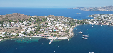 Kruvaziyerle Bodrum'a turist ak�n�