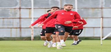 Sivasspor, Sakaryaspor ma��na haz�r