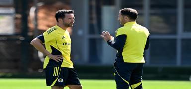 Fenerbah�e'den G�khan G�n�l karar�