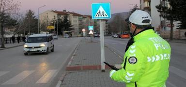 'Huzur �stanbul' uygulamas� yap�ld�: 909 ki�i g�zalt�nda!