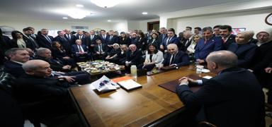 AK Parti S�zc�s� �elik: Devlet hayat�m�z i�in k�ymetlidir