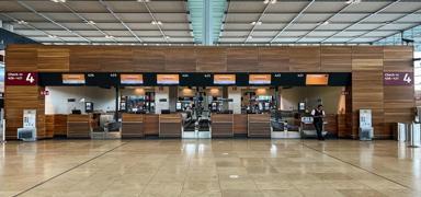 Avrupa'da dron krizi derinle�iyor: U�u�lar iptal oldu