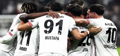 13 futbolcu bir ilki ya�ayabilir