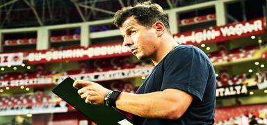 Antalyaspor'da Emre Bel�zo�lu karar�