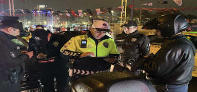 �stanbul polisinden kent genelinde 'huzur' uygulamas�