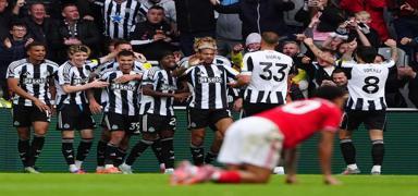 Newcastle United evinde hata yapmad�