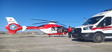 Van'da ambulans u�ak hasta bebek i�in havaland�