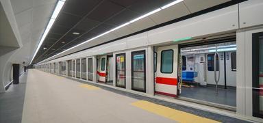 Gayrettepe-�stanbul Havaliman� metrosu rekor k�rd�: 40 bin 302 yolcuya hizmet verildi