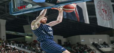 Anadolu Efes yar�n Partizan deplasman�nda