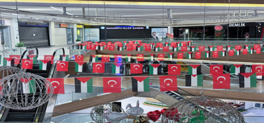 �stanbul'daki AVM'lerden alk��lanacak hareket! Kazan�lar�n� Gazze'ye ba���layacaklar